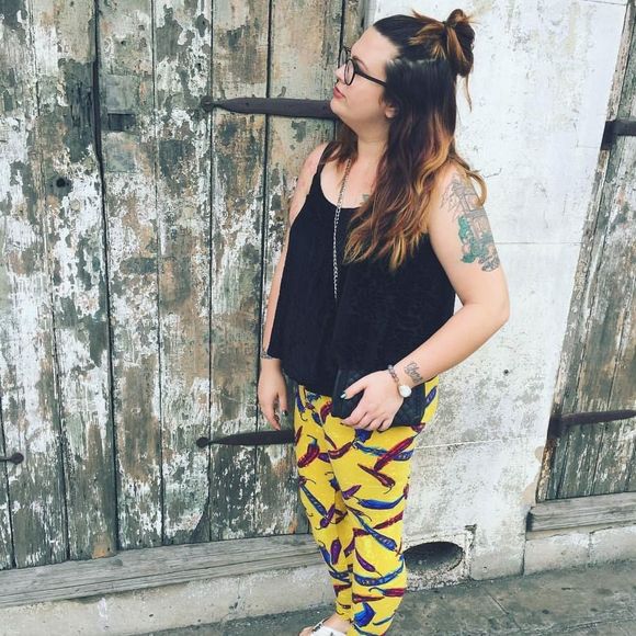 Meet your Posher, Sunny - Picture 1 of 1